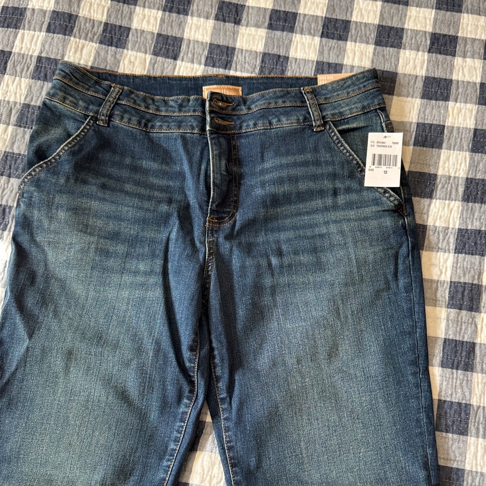Kut from the Kloth Dark Blue Flare Jeans